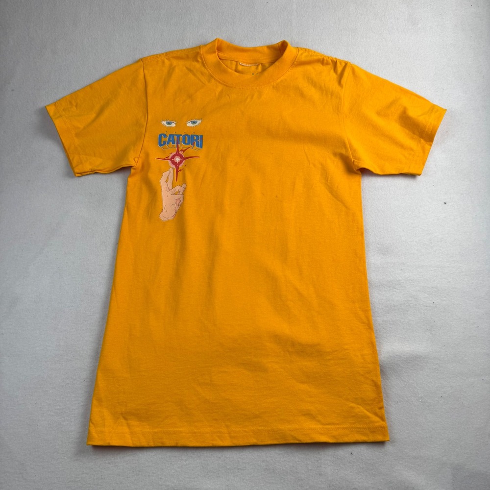 Catori Clothing Mens Anime Graphic T-Shirt Yellow Short Sleeve Size S Gojo JJK